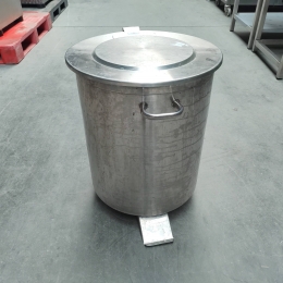 s/s trash can